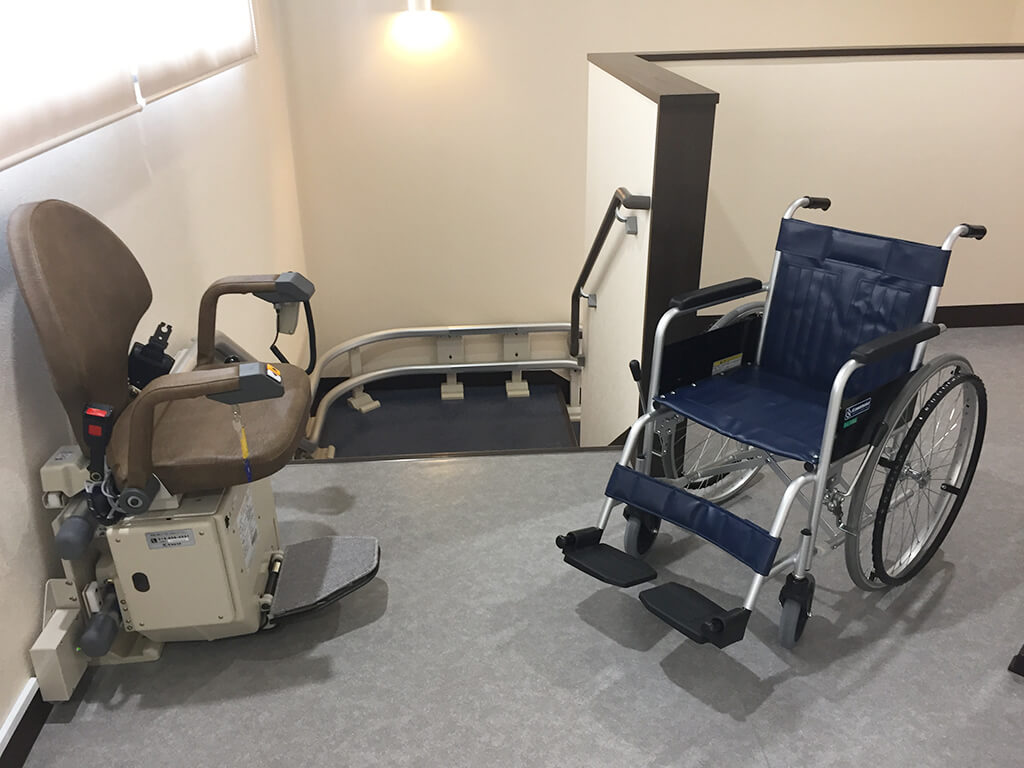 いす式階段昇降機4
